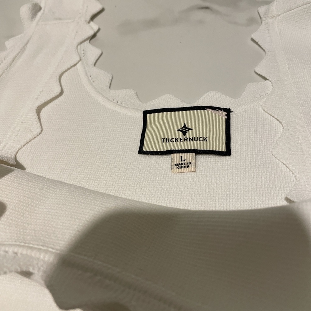 TUCKERNUCK White Ric Rac Compression Tank - Picture 4 of 6